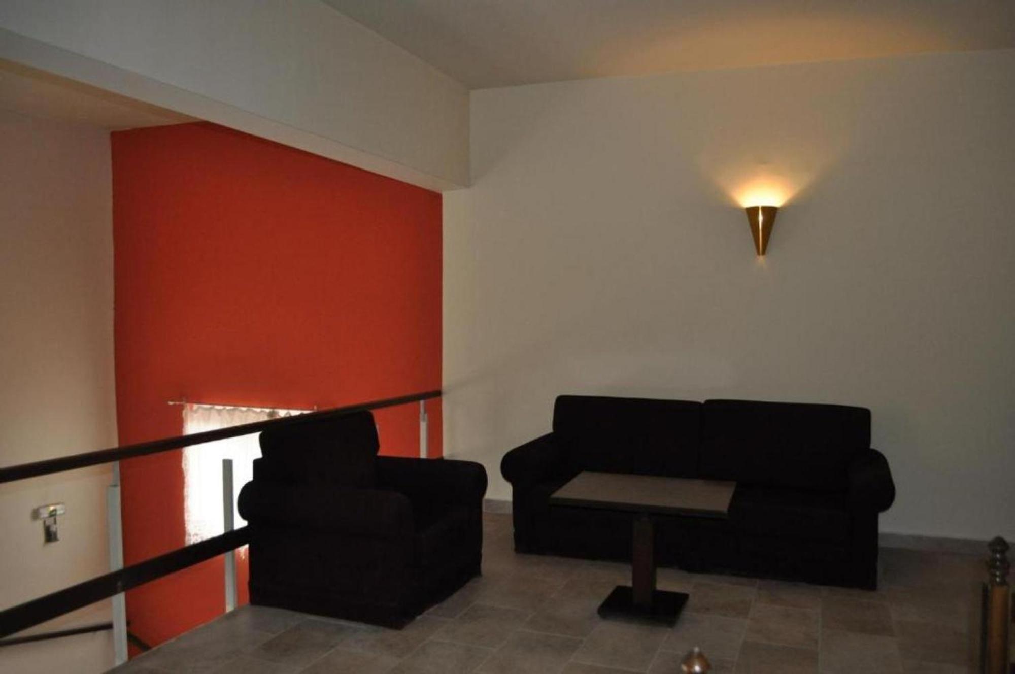 Okeania Seafront Rooms In Kamena Vourla Extérieur photo